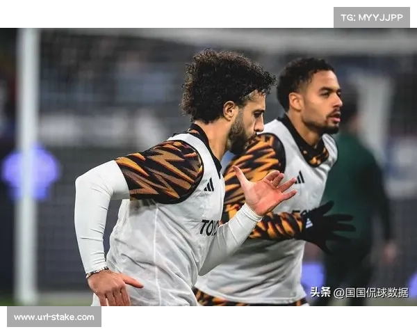 罗马客战莱切，迪巴拉状态火热助球队争四